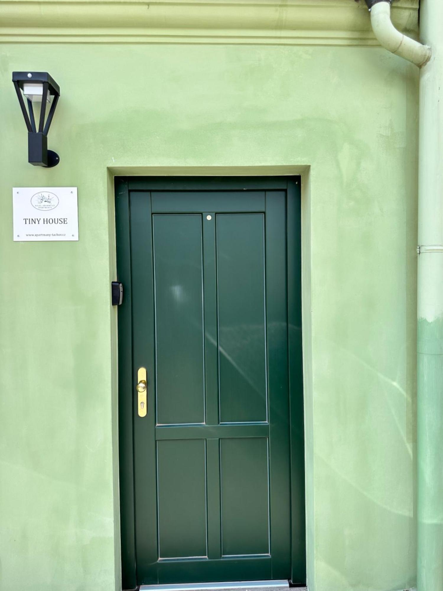 Apartmany Tachov - Tiny House エクステリア 写真